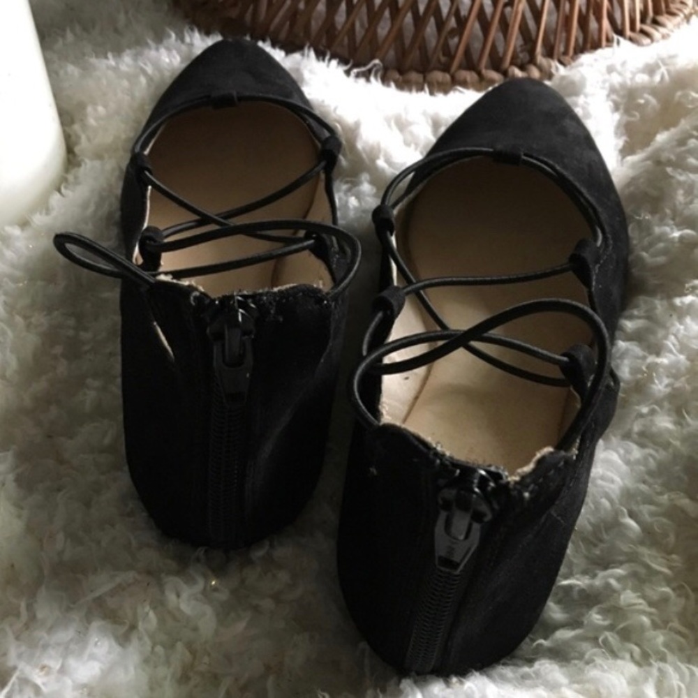 🚫Sold. Black criss cross lace up ballerina flats - Picture 3 of 5